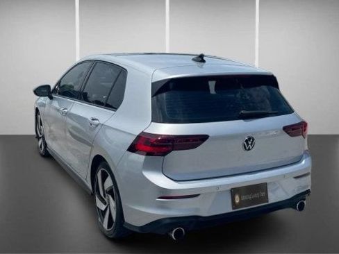 Used 2022 Volkswagen GTI SE FWD image 13