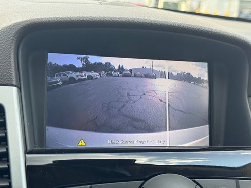Used 2014 Chevrolet Cruze LT w/ Enhanced Safety Package FWD image 11