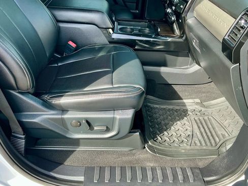Used 2020 Ford F250 Lariat w/ Lariat Ultimate Package image 23