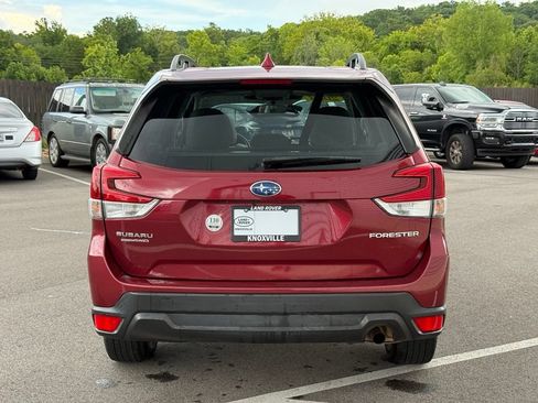 Used 2023 Subaru Forester Premium AWD/4WD image 8