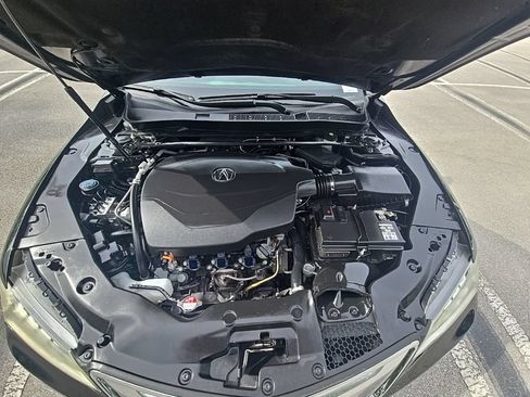 Used 2017 Acura TLX V6 w/ Technology Package FWD image 35