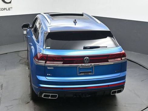 Used 2024 Volkswagen Atlas Cross Sport SEL R-Line AWD/4WD image 58