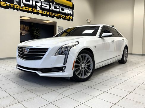 Used 2017 Cadillac CT6 Luxury image 2
