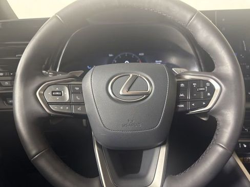 Used 2024 Lexus TX 350 AWD w/ Captains Chair Package image 20
