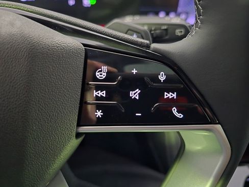 New 2025 Audi Q5 Premium image 18