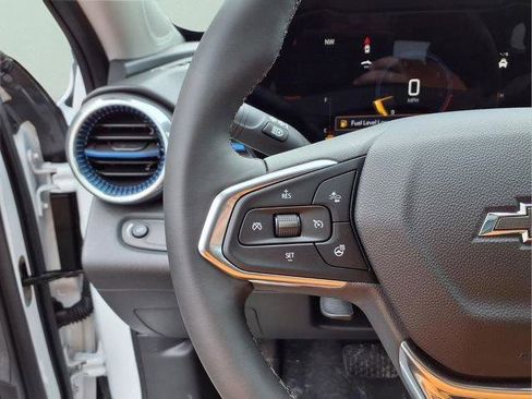 New 2026 Chevrolet Trax LT w/ Driver Confidence Package FWD image 19