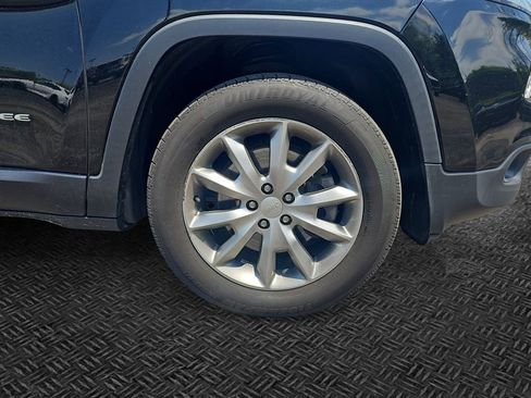 Certified 2017 Jeep Cherokee Limited AWD/4WD image 11