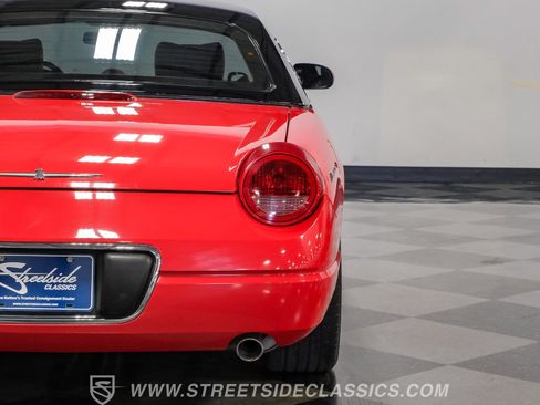 Used 2004 Ford Thunderbird RWD image 30