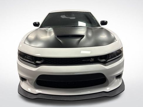 Used 2023 Dodge Charger Scat Pack w/ Plus Group RWD image 8