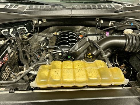 Used 2019 Ford F150 XLT w/ Trailer Tow Package image 23