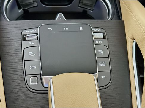 New 2026 Mercedes-Benz GLS 580 4MATIC image 22