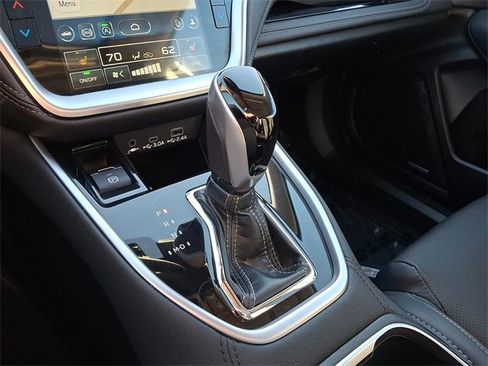 Used 2023 Subaru Legacy Limited image 16