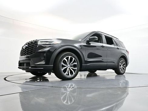 New 2025 Ford Explorer ST-Line image 28