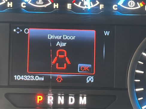Used 2018 Ford F150 XLT w/ Equipment Group 302A Luxury AWD/4WD image 17