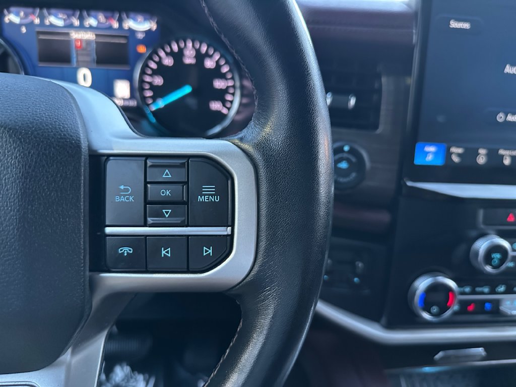 Used 2023 Ford Expedition Limited AWD/4WD image 17