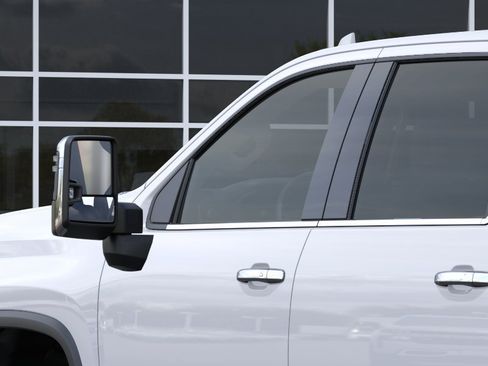 New 2026 Chevrolet Silverado 3500 High Country w/ High Country Premium Package AWD/4WD image 12