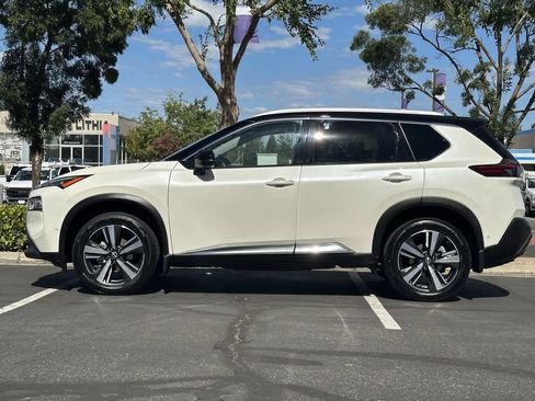 Used 2023 Nissan Rogue SL w/ SL Premium Package AWD/4WD image 6