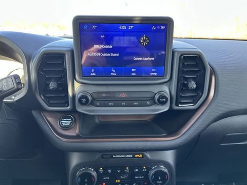 Used 2024 Ford Bronco Sport Outer Banks image 14