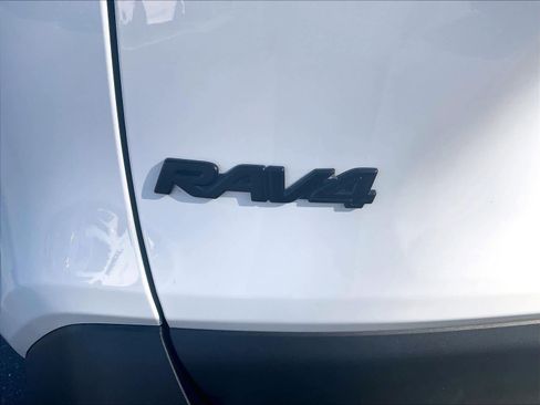 Used 2024 Toyota RAV4 LE image 11