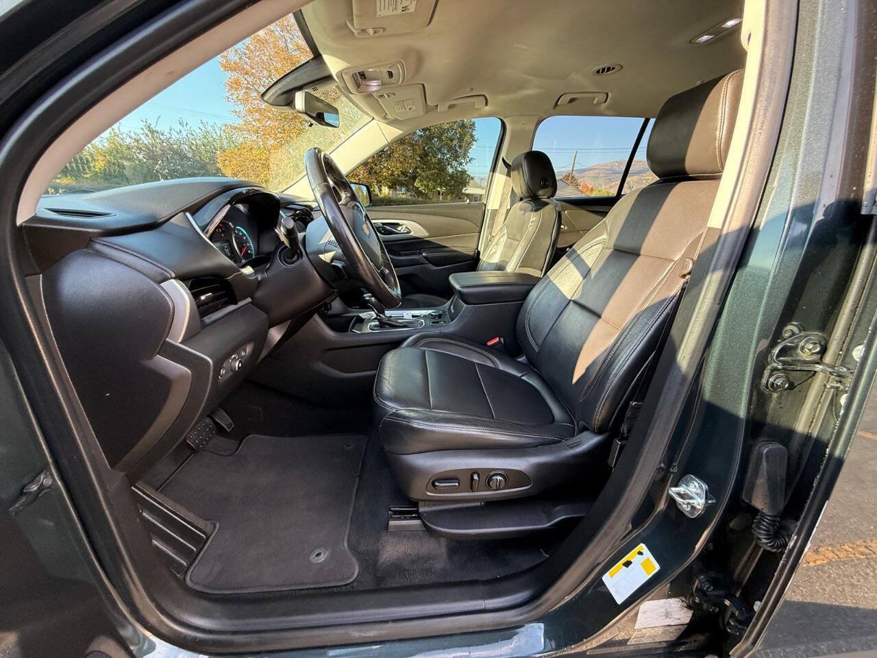 Used 2019 Chevrolet Traverse RS AWD/4WD image 10