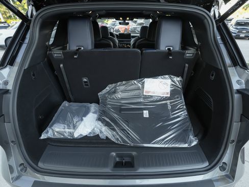 New 2026 INFINITI QX60 Sport w/ Dark Cargo Package image 31