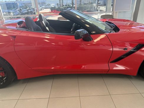Used 2019 Chevrolet Corvette Stingray Convertible Z51 2LT image 9