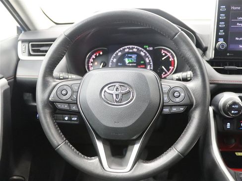 Used 2022 Toyota RAV4 TRD Off-Road AWD/4WD image 22