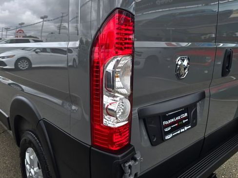 Used 2025 RAM ProMaster 2500 w/ Quick Order Package 22H SLT+ FWD image 27