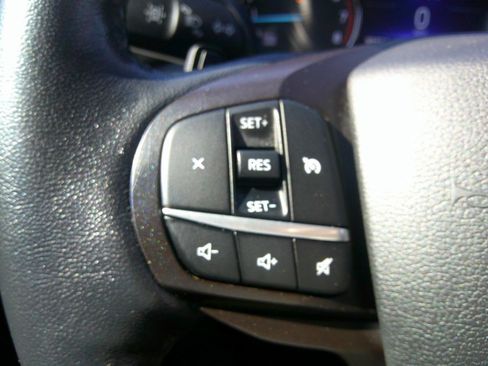 Used 2020 Ford Explorer XLT w/ Equipment Group 202A image 83