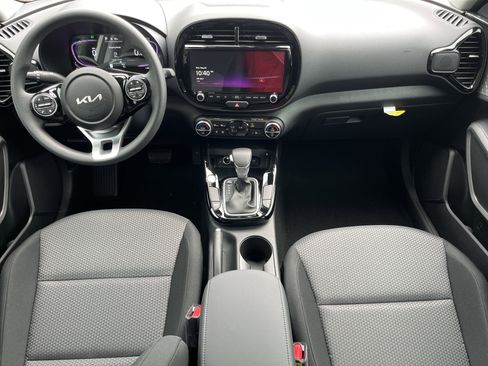 New 2025 Kia Soul S image 3