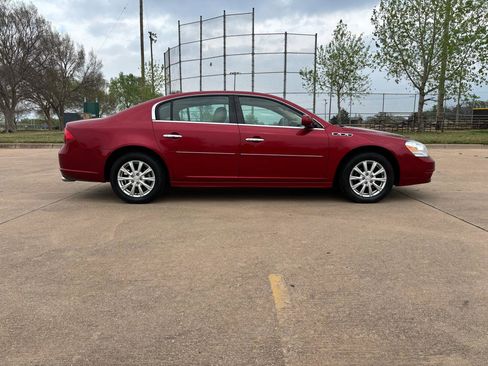 Used 2011 Buick Lucerne CXL w/ Driver Confidence Package image 21