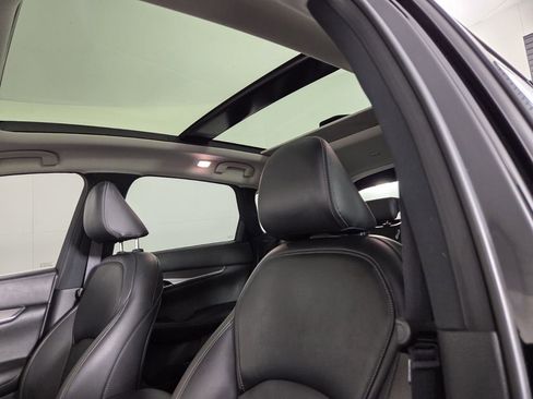 Used 2023 INFINITI QX50 Luxe image 24