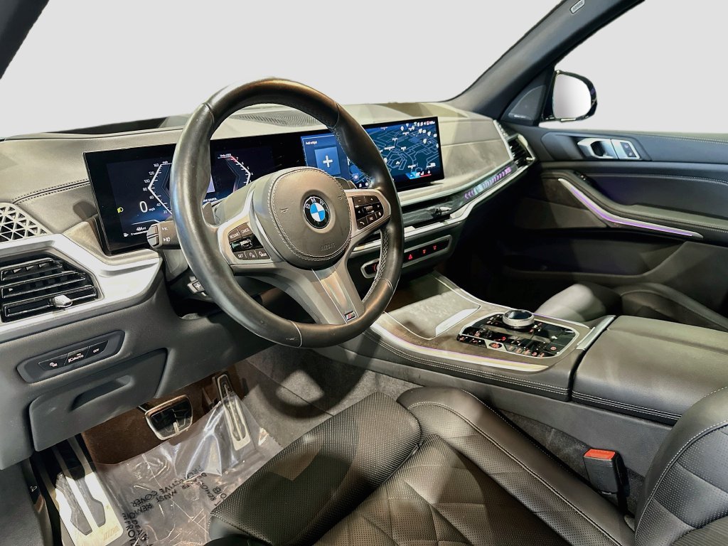 Used 2024 BMW X5 xDrive40i w/ Executive Package AWD/4WD image 9