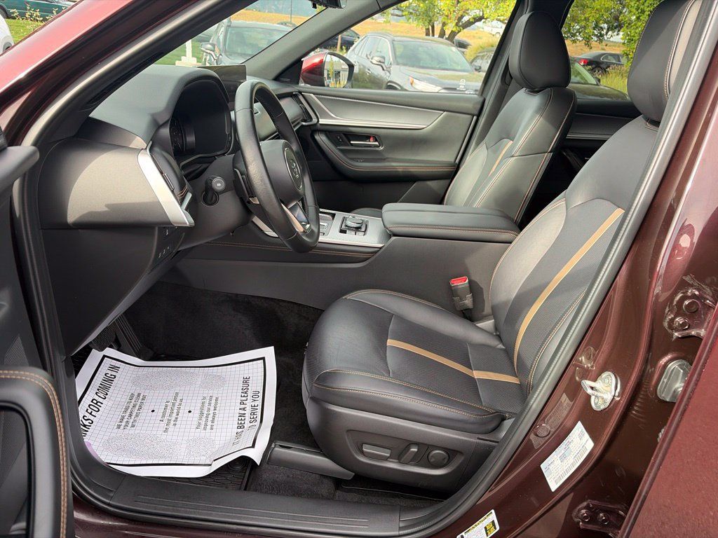 Used 2024 MAZDA CX-90 Plug-In Hybrid w/ Premium Plus AWD/4WD image 25