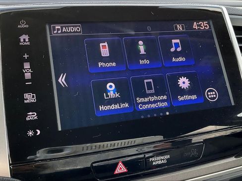 Used 2017 Honda Pilot EX image 35