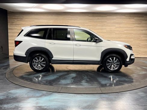 Used 2022 Honda Pilot TrailSport image 11