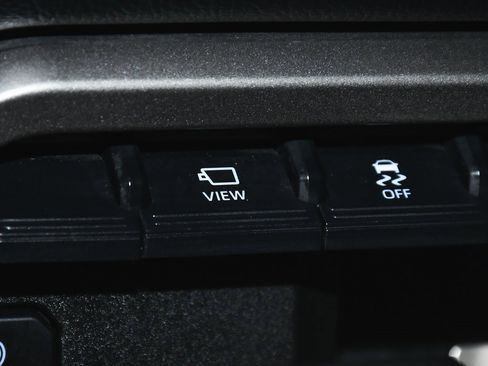 Used 2024 Toyota Sequoia Platinum image 27