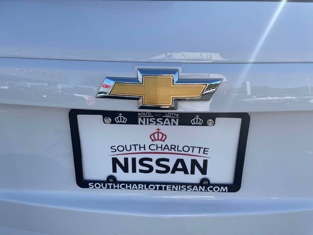 Used 2022 Chevrolet Trax LS w/ Tint and Cruise Package FWD image 13