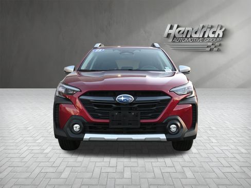 Used 2025 Subaru Outback Touring XT image 3