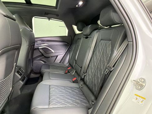New 2026 Audi SQ5 Premium Plus image 15