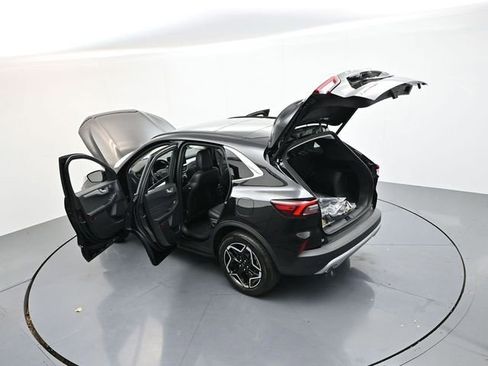New 2026 Ford Escape Platinum image 38