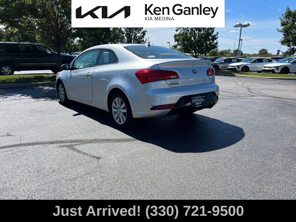 Used 2014 Kia Forte Koup EX w/ EX Premium Package FWD image 7