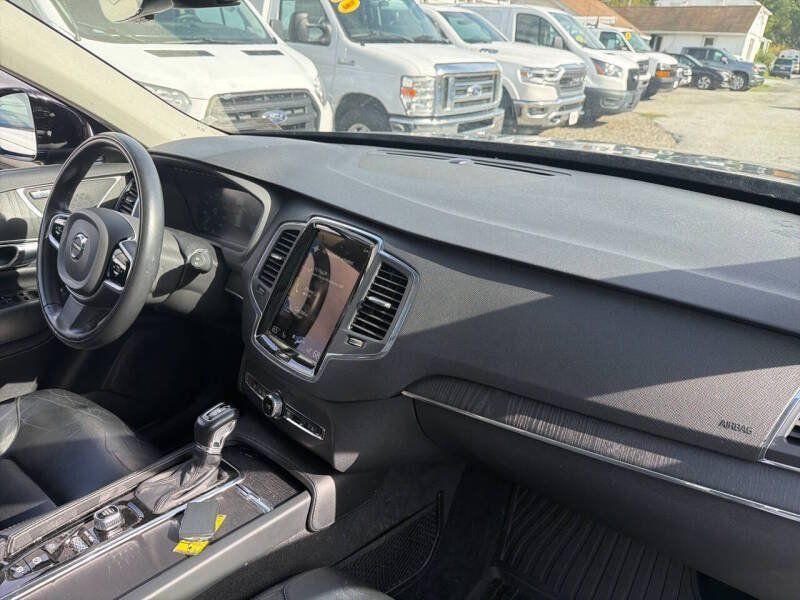 Used 2020 Volvo XC90 T5 Momentum AWD/4WD image 20