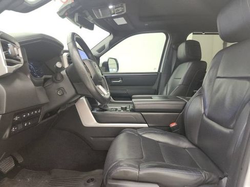 Used 2024 Toyota Tundra Platinum AWD/4WD image 15