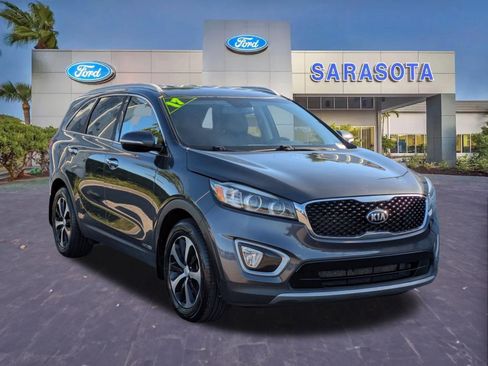 Used 2017 Kia Sorento EX w/ EX V6 Premium Package AWD/4WD image 1