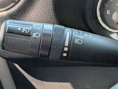 Used 2015 Jeep Wrangler Unlimited Sport w/ Connectivity Group image 9