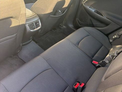 Used 2019 Chevrolet Malibu LT FWD image 10