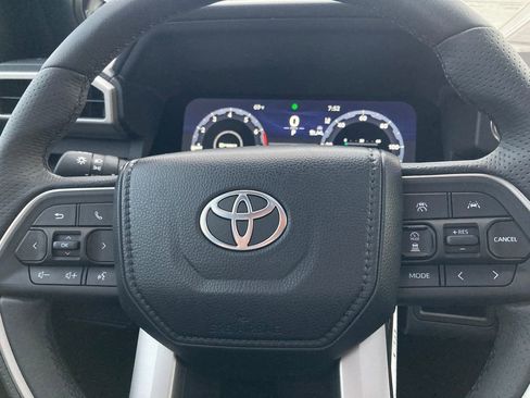 New 2026 Toyota 4Runner Limited AWD/4WD image 20