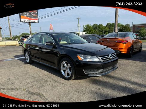 Used 2014 Volkswagen Passat 1.8T SE image 3
