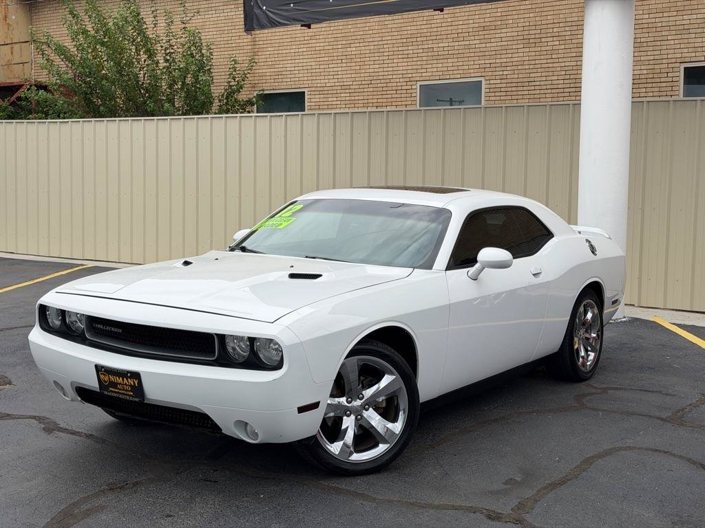 Used 2012 Dodge Challenger SXT Plus RWD image 8